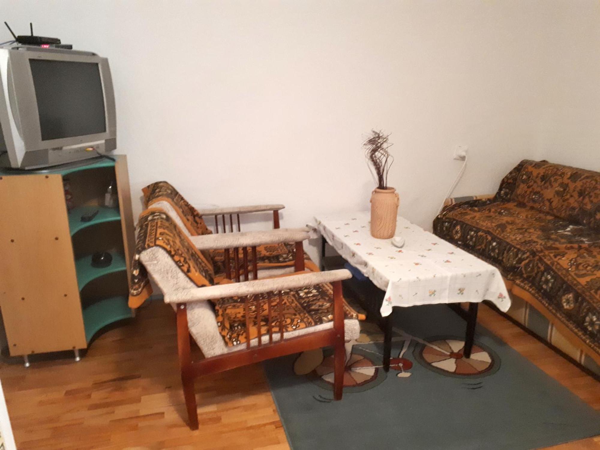 Edelweiss Hostel Štip エクステリア 写真